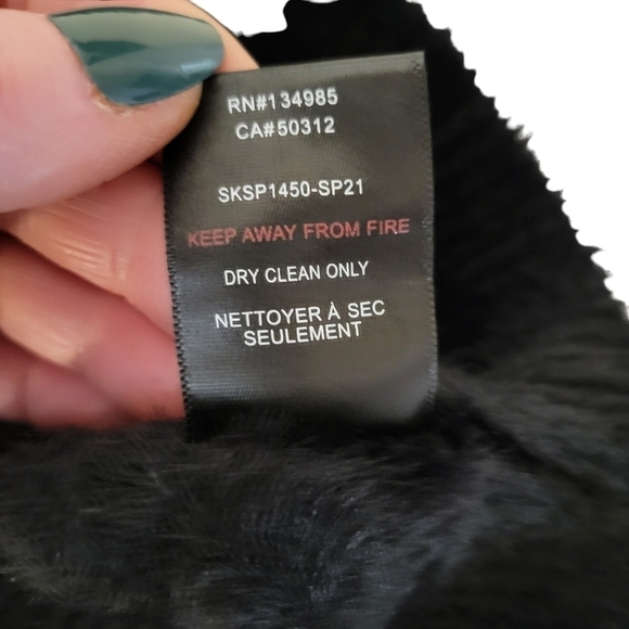 For Love & Lemons Devon Fuzzy Knit Crop Top in Black•M - Picture 10 of 11